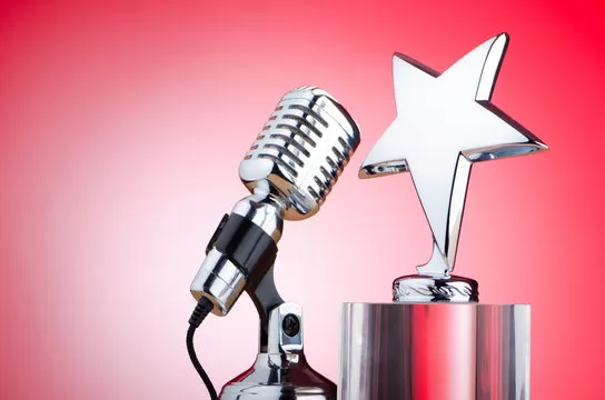 专业数据，助力精准预测 💡